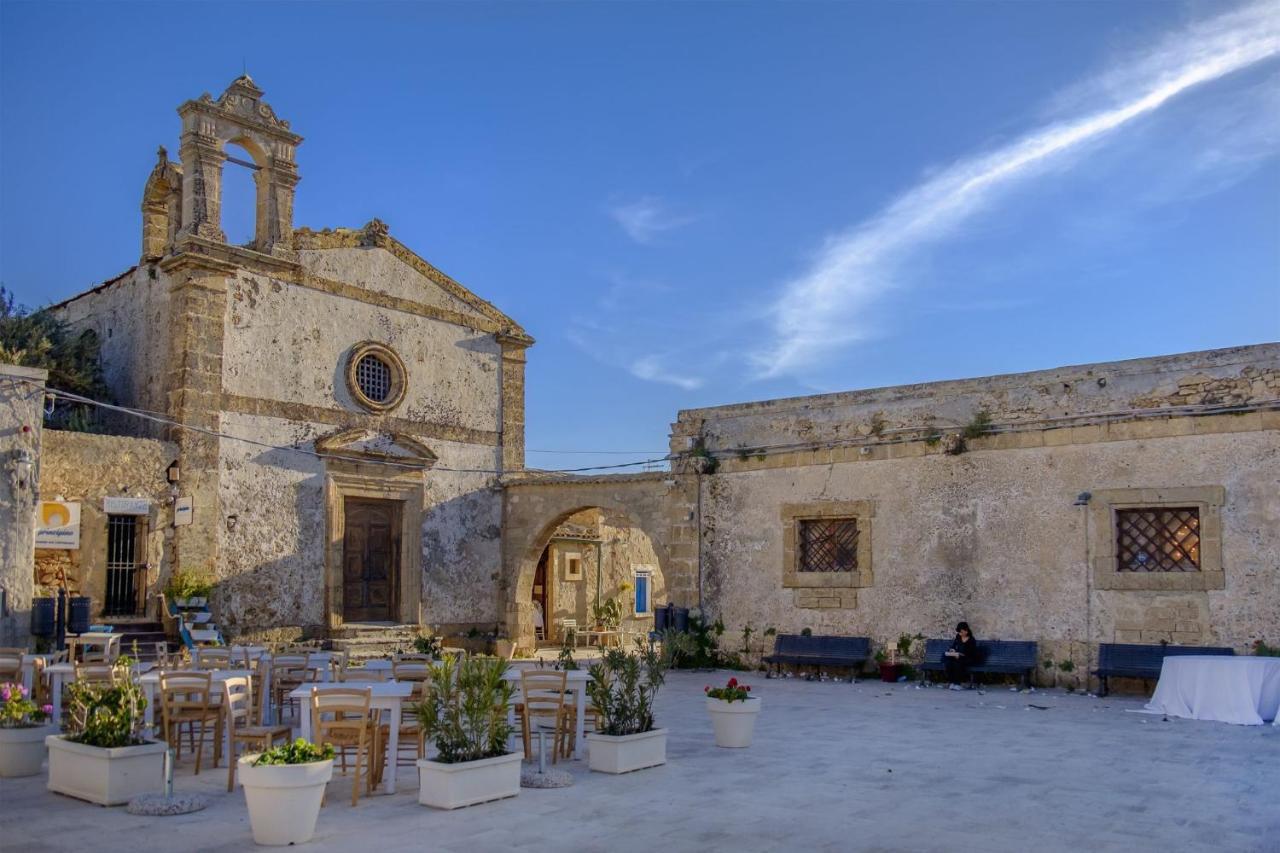 Tra Cielo E Mare - Spiaggia San Lorenzo Reitani Exterior foto